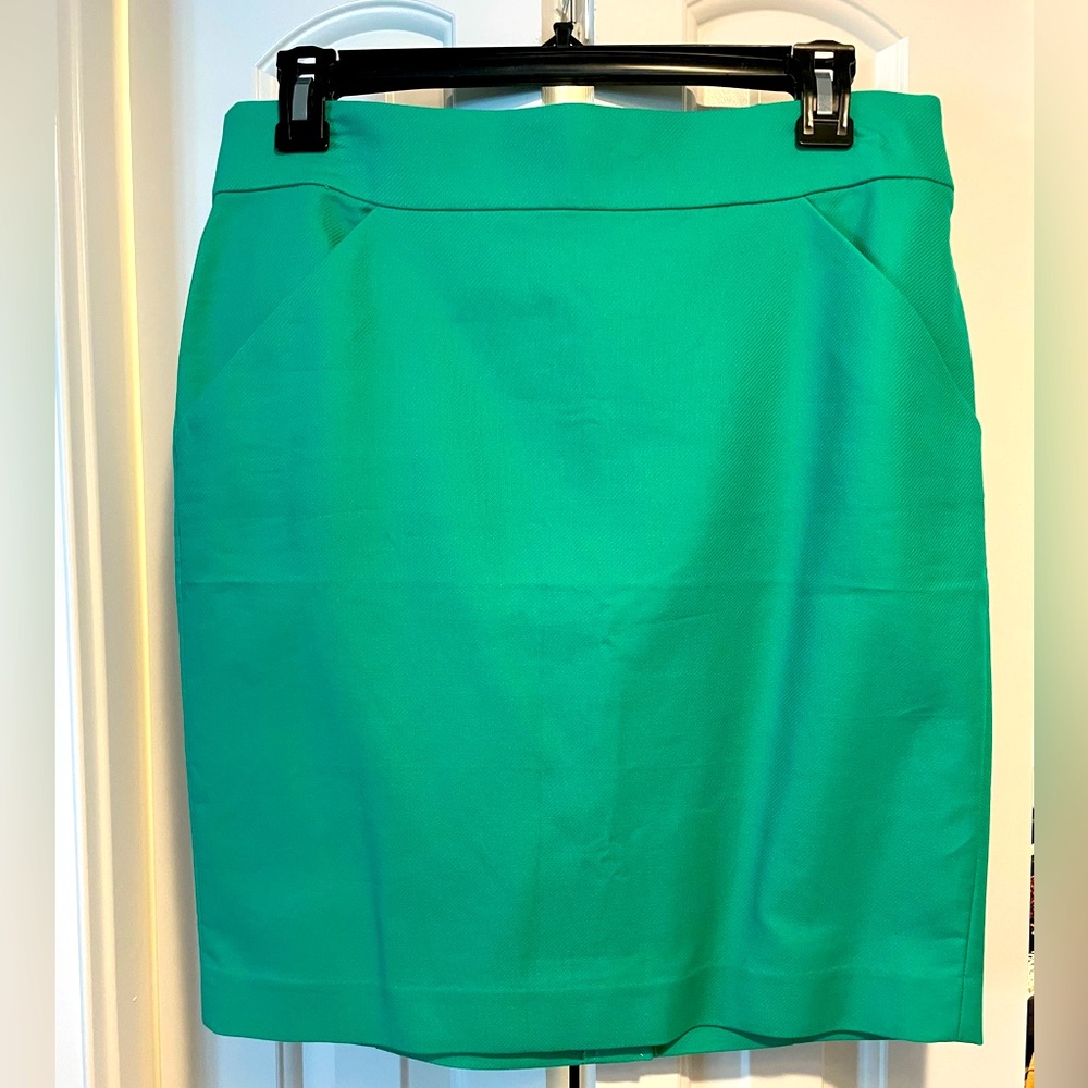 J Crew Pencil Skirt. Size 8 Petite. New with tags.